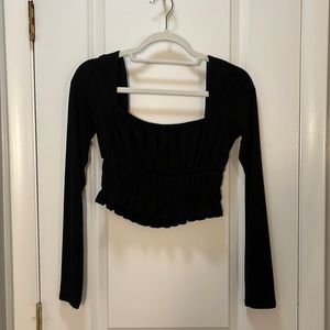 Long sleeve crop top